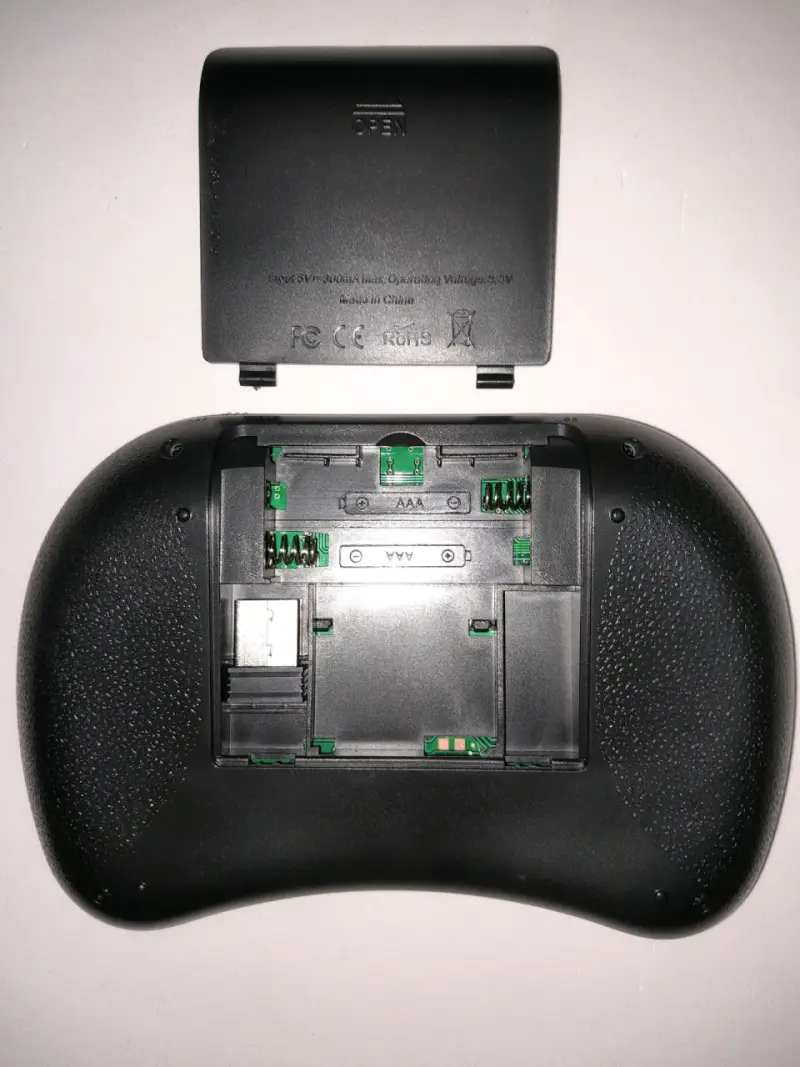 Teclado Mini Inalámbrico con Touchpad - 3