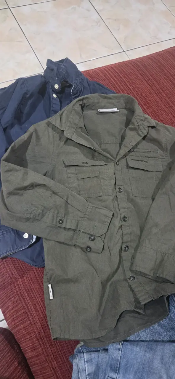 Lote de poleras estampadas para niño talla desde 8 - 4