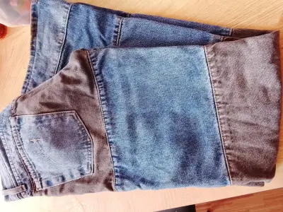 Chaqueta negra de forro - miniatura 2