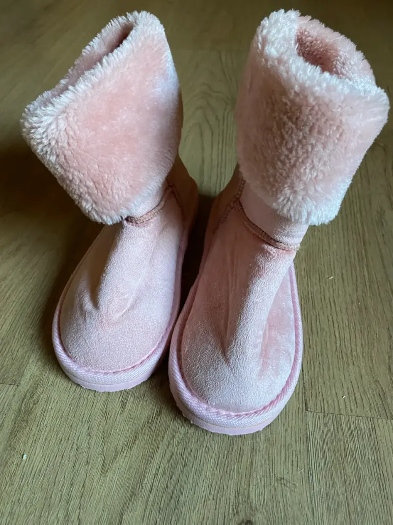 Botas rosadas de felpa - 1
