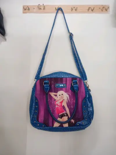 Cartera azul con diseño Barbie - miniatura 1