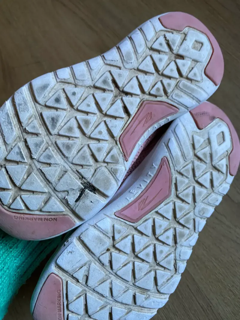 Zapatillas rosas para niñas - 3