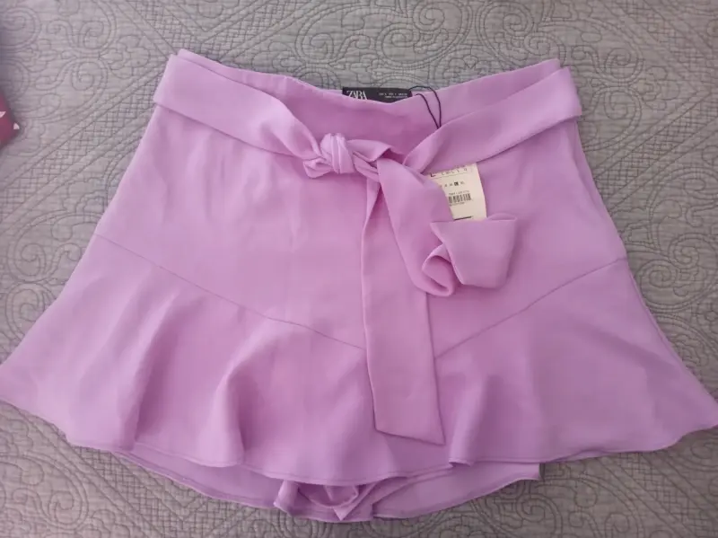 Shorts lilas con lazo