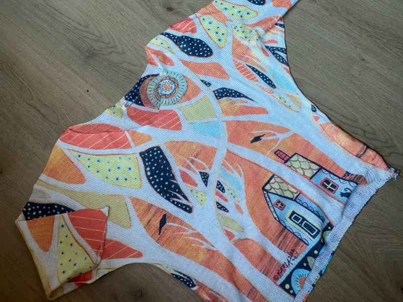 Blusa estampada colorida - 3