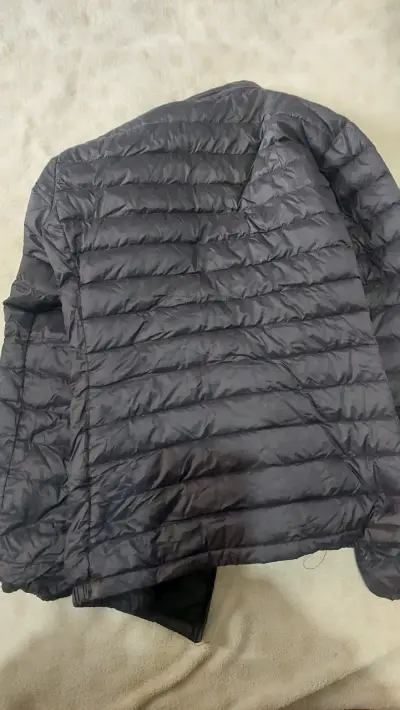 Chaqueta puffer negra - miniatura 2