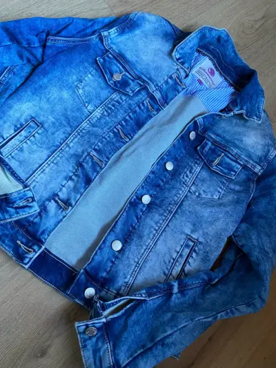 Chaqueta de mezclilla azul - miniatura 3