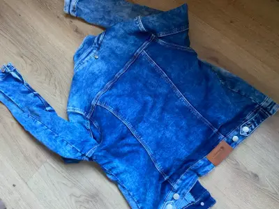 Chaqueta de mezclilla azul - miniatura 4