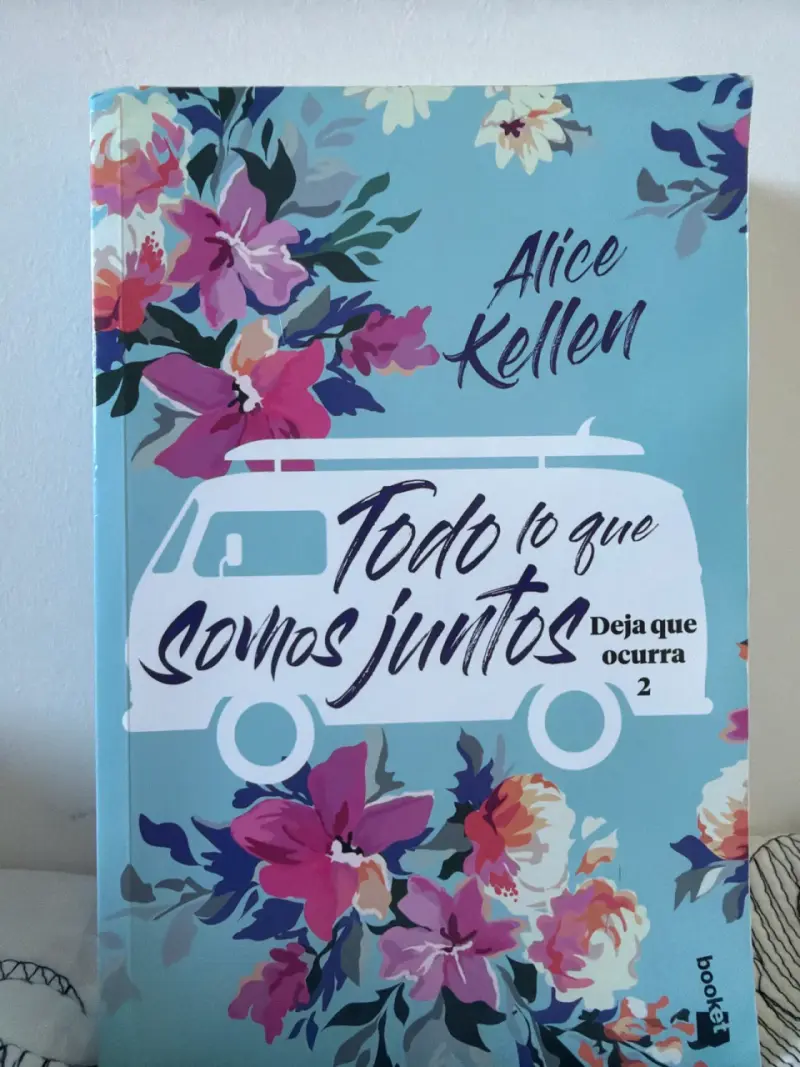 Libro 'Todo lo que somos juntos' - 1