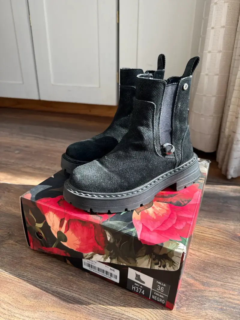 Botines negros talla 36 - 1