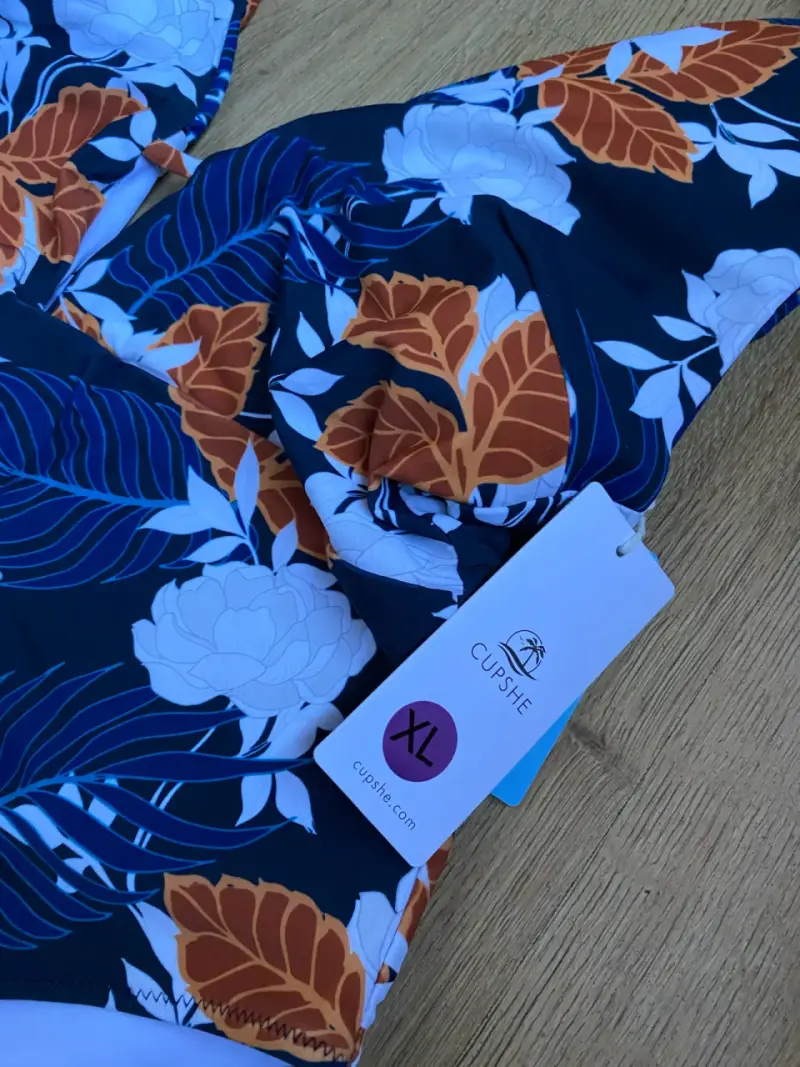 Traje de baño estampado floral - 3