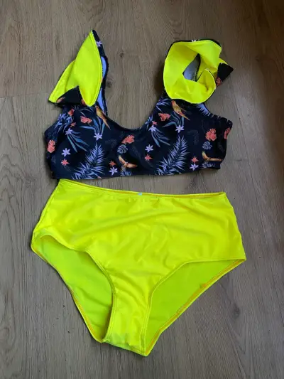 Bikini estampado floral - miniatura 1