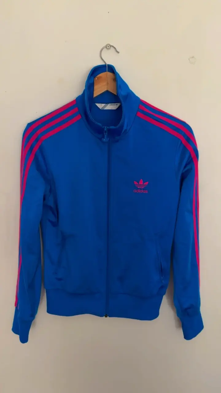 Chaqueta deportiva negra con logo - 2