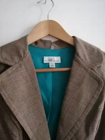 Blazer café elegante - miniatura 3