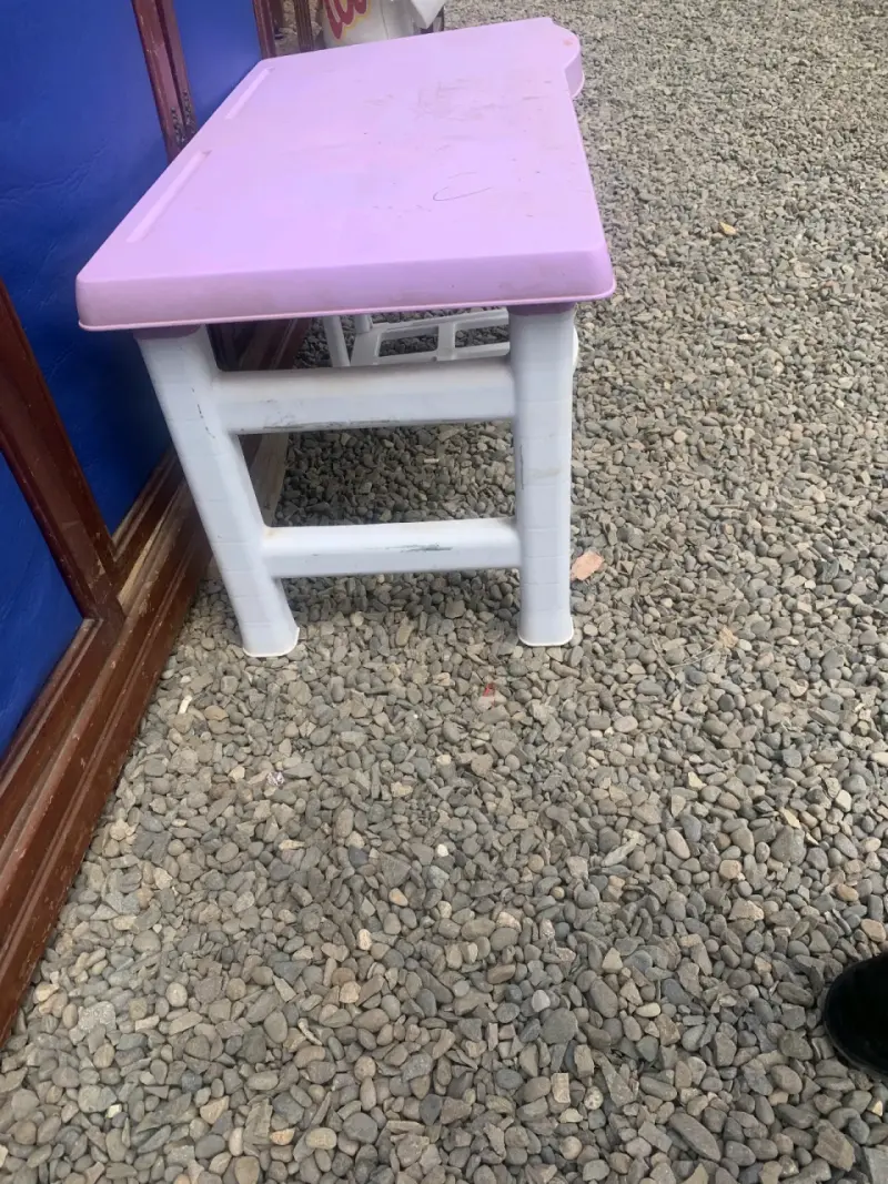 Mesa escritorio infantil plástica lila - 3