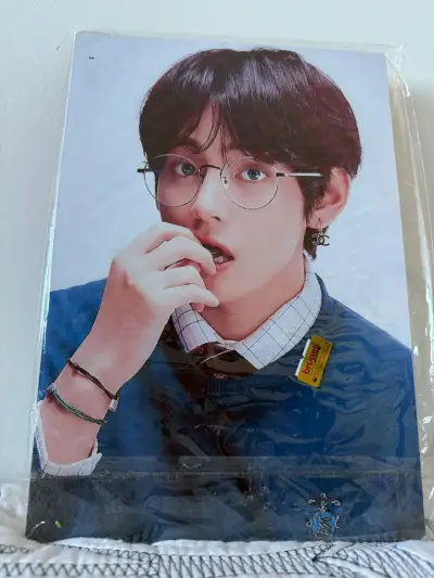 Poster de madera de V-Kim Taehyung BTS - miniatura 1