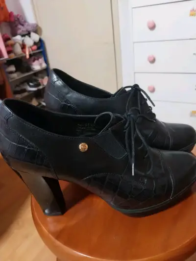 Zapatos Oxford negros de cuero, marca gacel 40 - miniatura 2