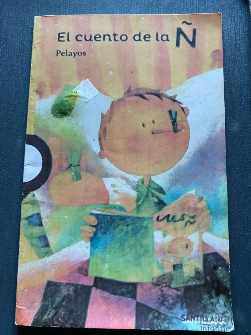 Libro 'El cuento de la Ñ' Pelayos