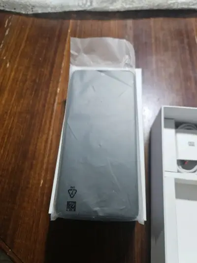 Teléfono Xiaomi Redmi Note 14 - miniatura 3