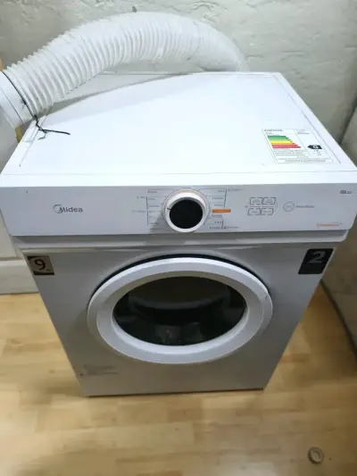 Secadora Midea 9kg en buen estado - miniatura 2