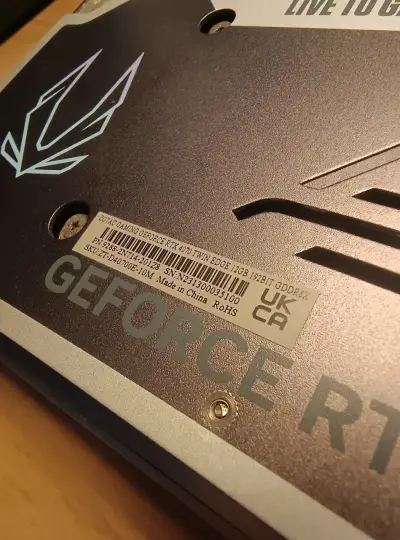 Tarjeta gráfica RTX 4070 12GB Zotac - miniatura 3