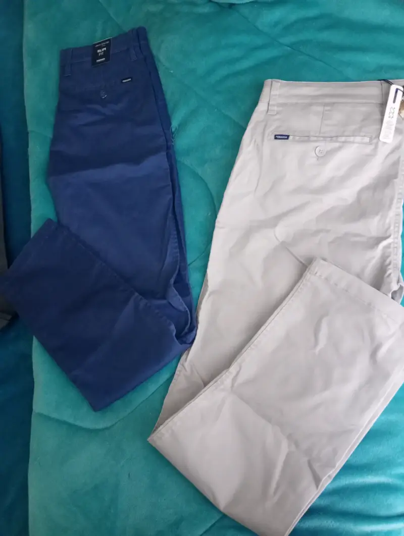 Pantalones baratos y más ropa - 1