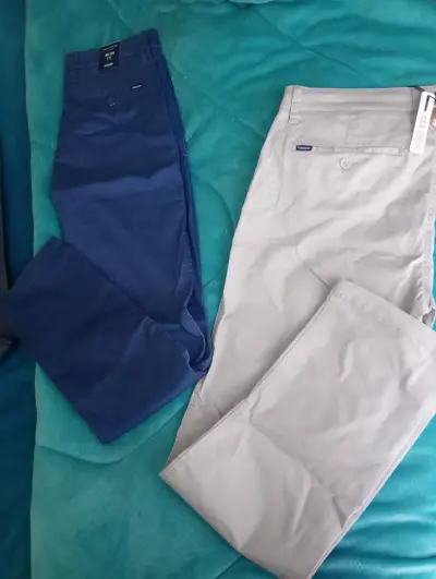 Pantalones baratos y más ropa - miniatura 1