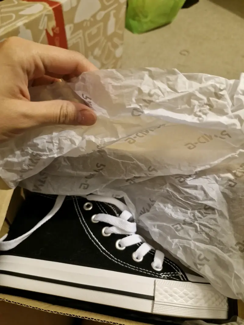 Zapatillas negras de caña Pand G - 2