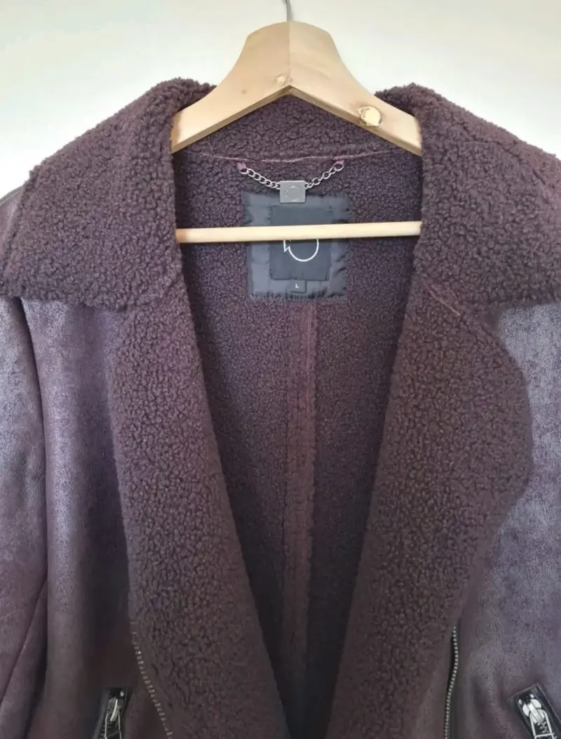 Chaqueta IO - 2