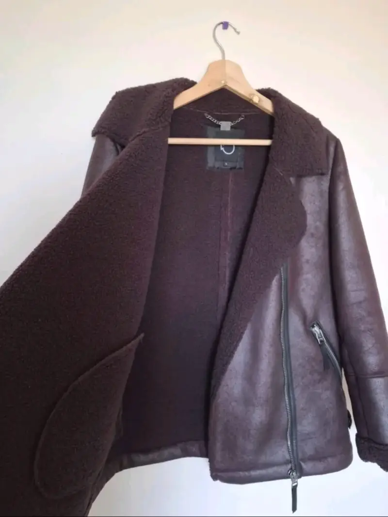 Chaqueta IO - 5