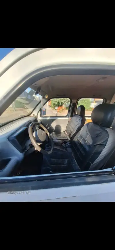 Camioneta changan doble cabina - miniatura 3