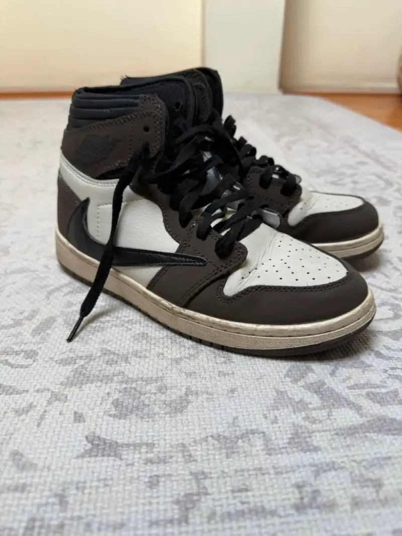 Jordan Travis Scott G5 - 1