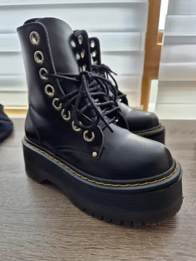 Botas negras plataforma - miniatura 2