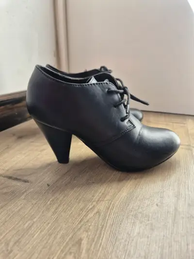 Zapatos de taco - miniatura 4