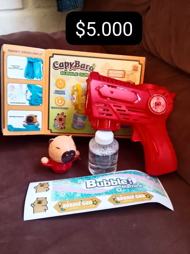 Pistola de burbujas capybara roja