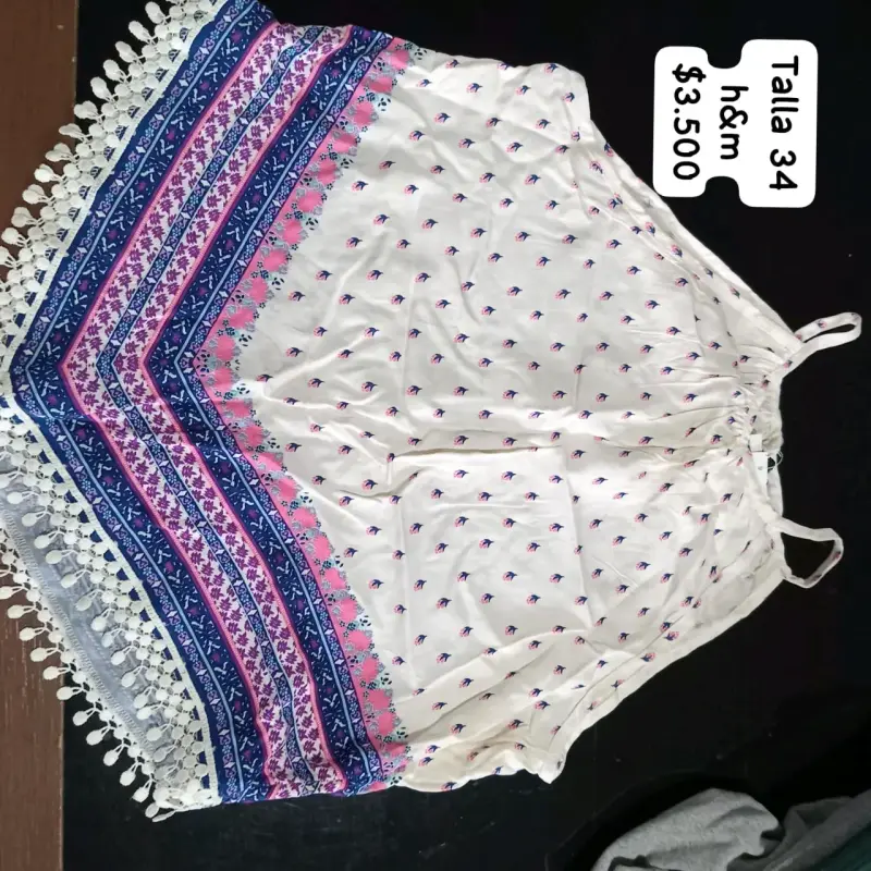 Polera estampado H&M blanco - 1