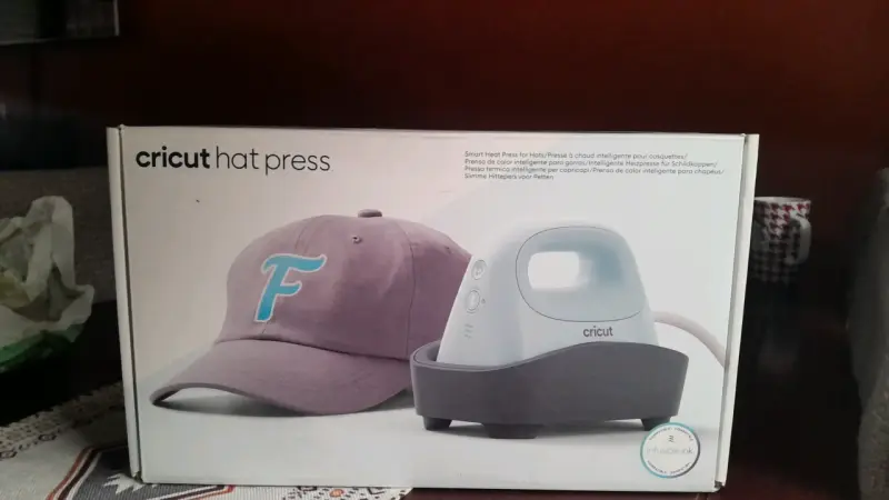 Plancha Cricut Hat Press - 4
