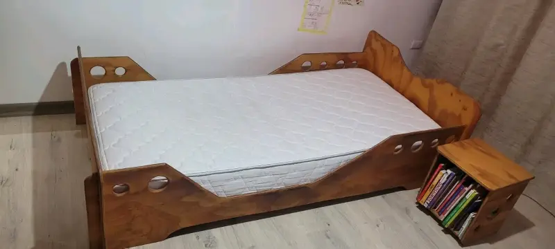 Cama montesori de madera para niño - 2