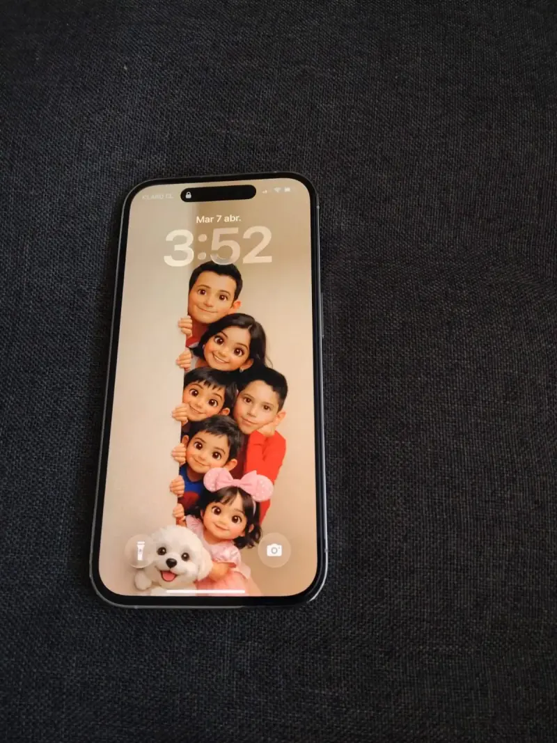 iPhone 14 Pro de 128gb color blanco - 2