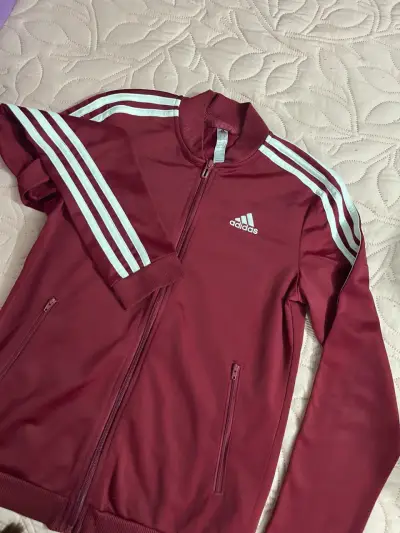 Polerón Adidas bordó con cierre - miniatura 4