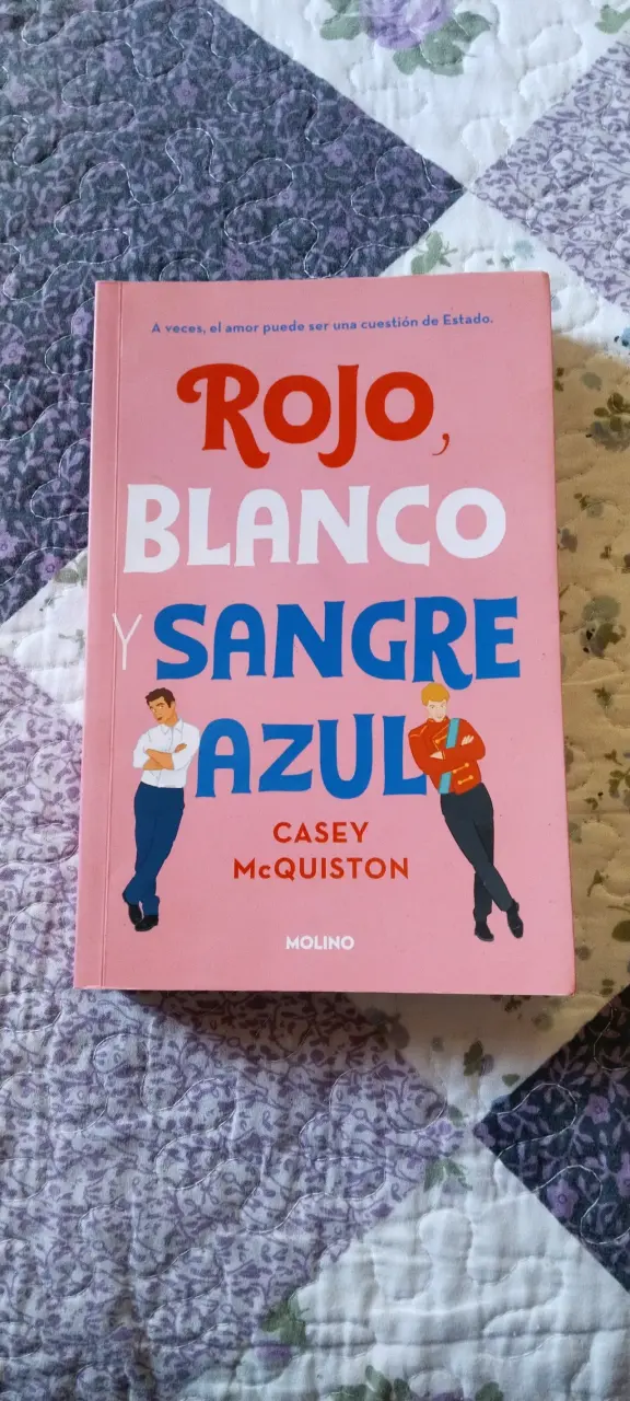 Libro Rojo, Blanco y Sangre Azul - 1
