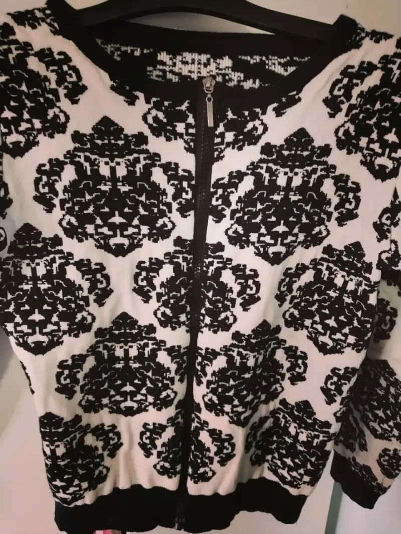 Chaleco niña, estampada blanco y negro - 2
