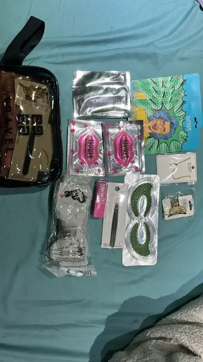 Set de cuidado personal Flower Secret - miniatura 2