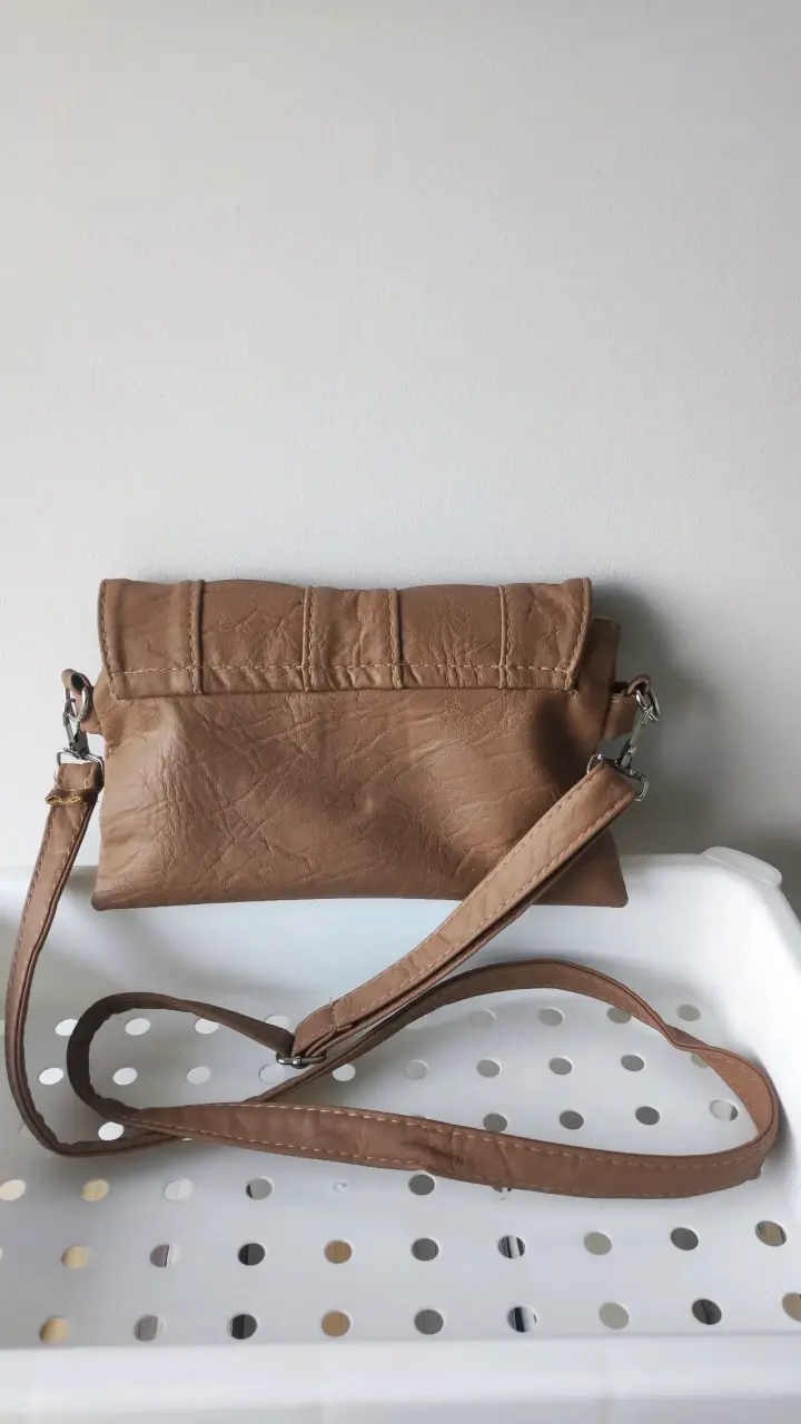 Cartera marrón de cuero - 2