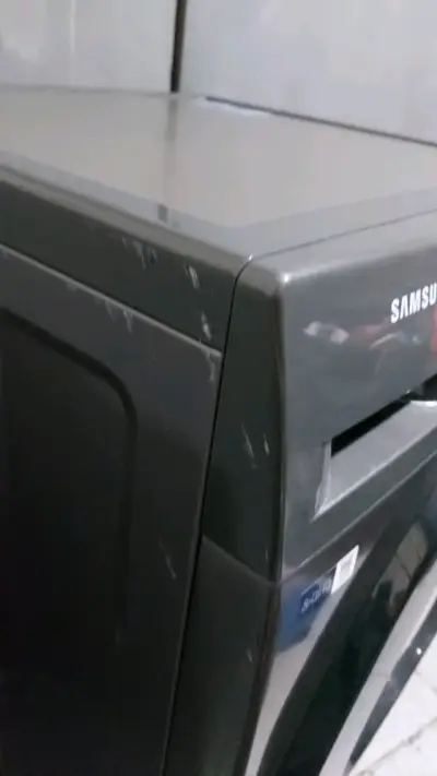 Lavadora secadora Samsung negra - miniatura 3