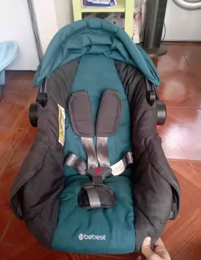 Silla de auto Bebesit negra y azul - miniatura 5