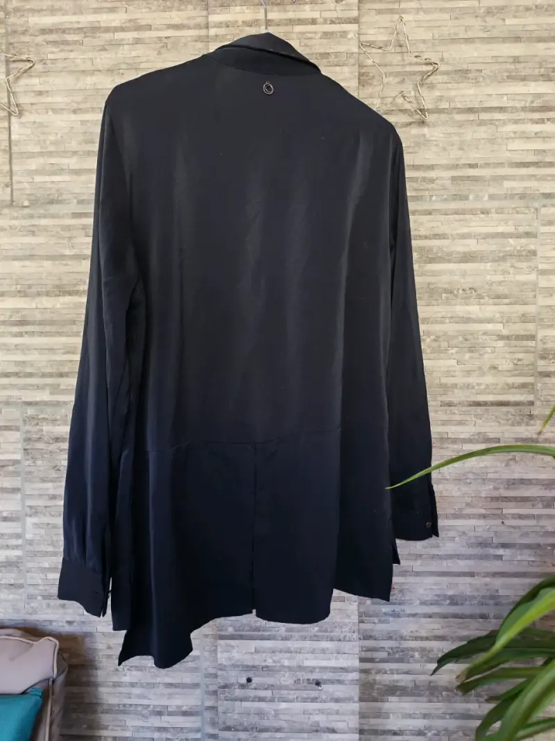 Camisa negra de vestir - 2