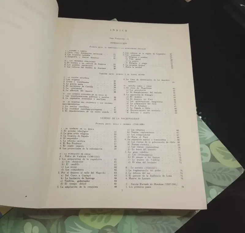 Libro Historia de Chile Jaime Eyzaguirre - 3