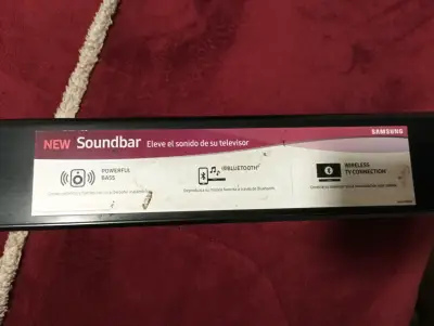 Barra de sonido Samsung con subwoofer - miniatura 4