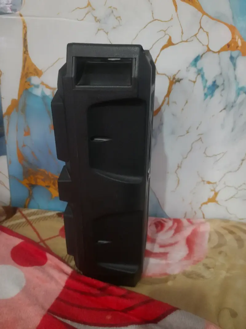 Parlante Bluetooth Master-G negro - 2