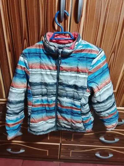 Chaqueta amarilla acolchada - miniatura 3